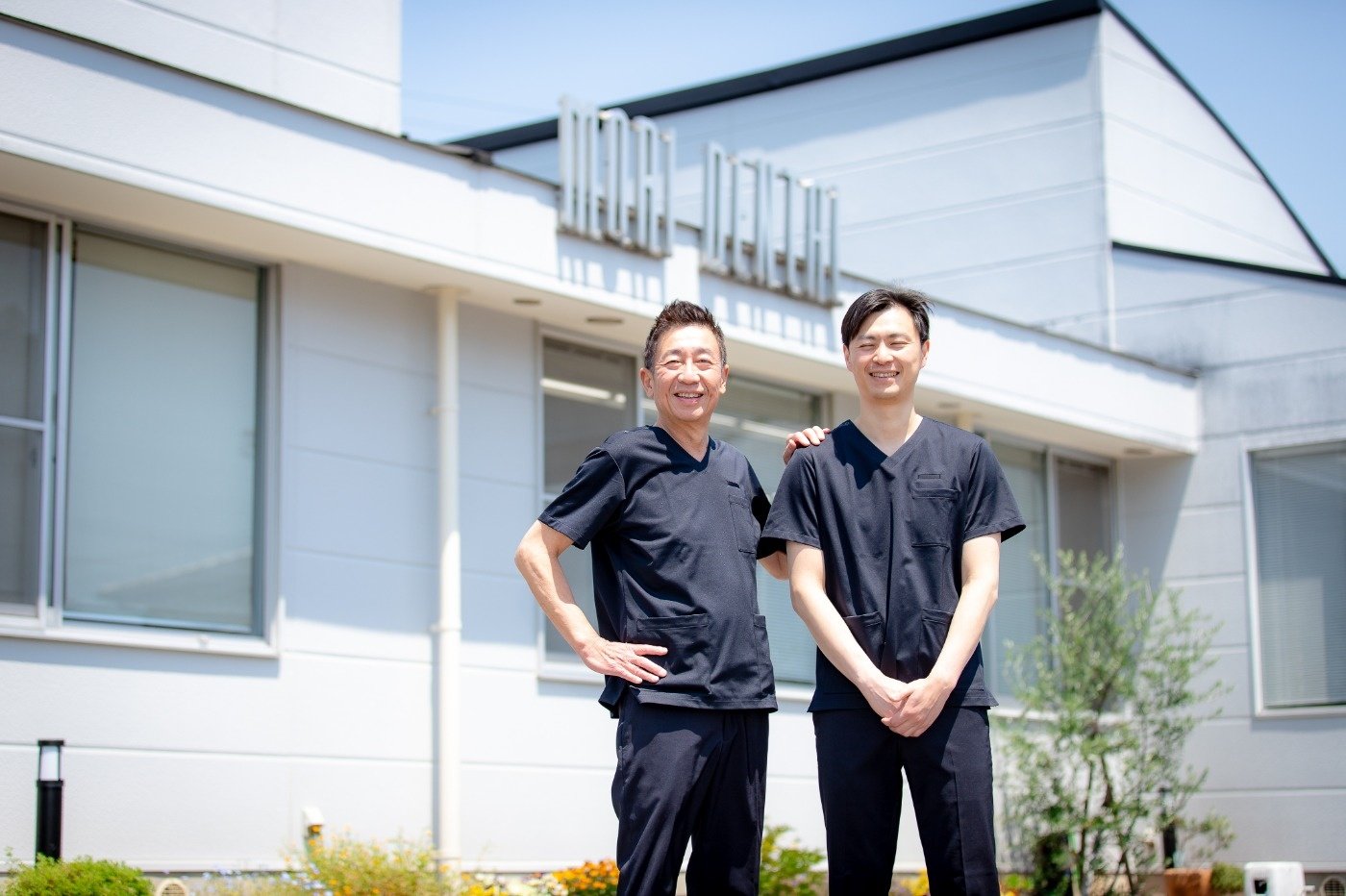森歯科ドクター 森 圭右と森 健一郎
